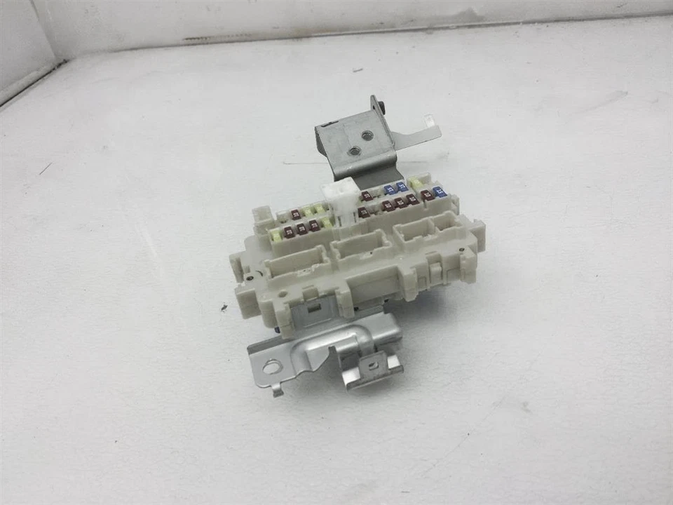 Nissan Altima 2012-2013 caja de fusibles interior 24350-9Ha0a Foto 4 de 4