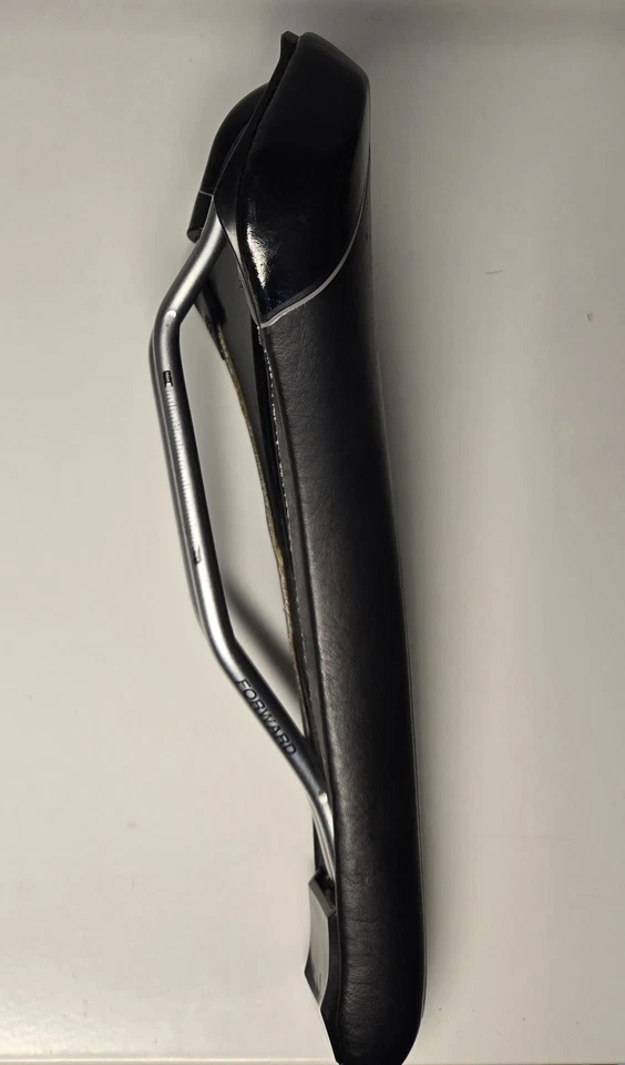 Sillín híbrido de carretera Giant Connect para asiento de bicicleta de montaña  Foto 4 de 4