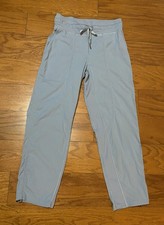 Lululemon Dance Studio Mid Rise Pant Baby Blue/ Lavender Womens Size 4 Excellent
