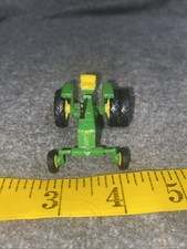 JOHN DEERE MODEL 530 TRACTOR 1/64 ERTL 5194 WIDE FRONT DUAL AND SINGLE REAR TIRE
