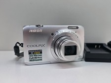 Nikon Coolpix - S6300 / Digitalkamera  / Kompakt / 16 MP, geprüft
