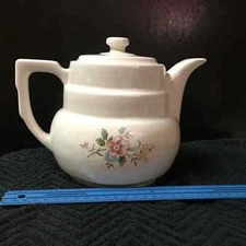 Vintage White Enterprise Aluminum Co. Drip O-lator Pottery Tea/Coffee Pot 1950’s