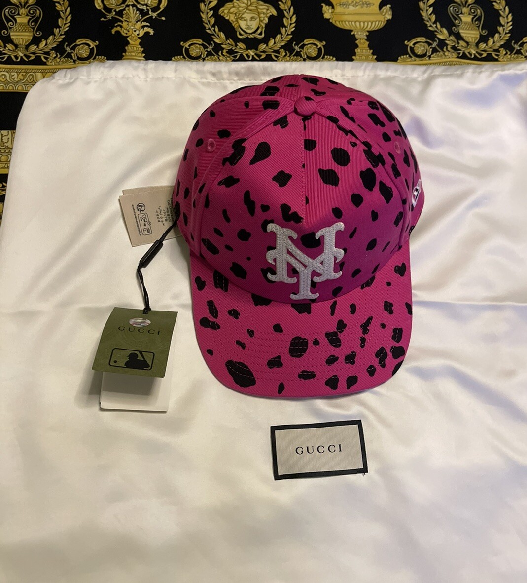 New Authentic Gucci x MLB - NY Mets Baseball Hat Cap - Rare New Authentic Gucci x MLB - NY Mets Baseball Hat Cap - Rare
