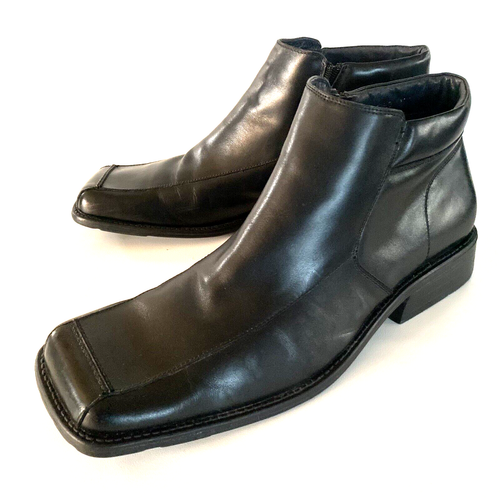 VTG STEVE MADDEN Emereld Mens Boots 12 D Black Leather Square Toe Zip Up Bootie