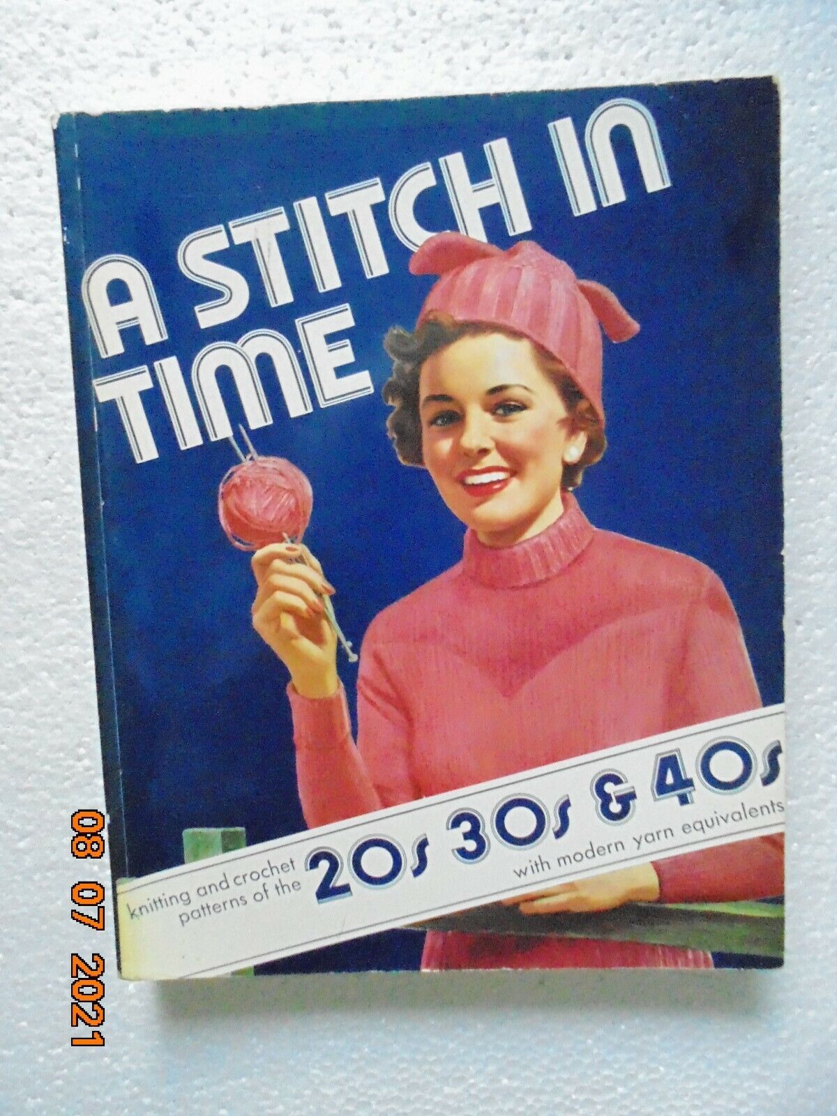 A Stitch in Time book Knitting and crochet patterns from 20s 30s & 40s Tania, de nieuwste baan