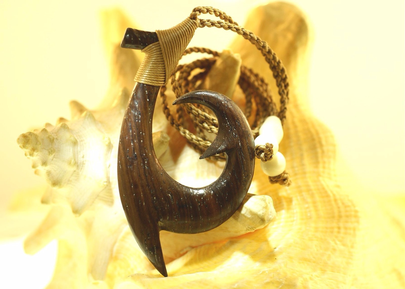 42mm Hawaiian Genuine Blackwood Water Buffalo Bone Ulua Makau Fish Hook