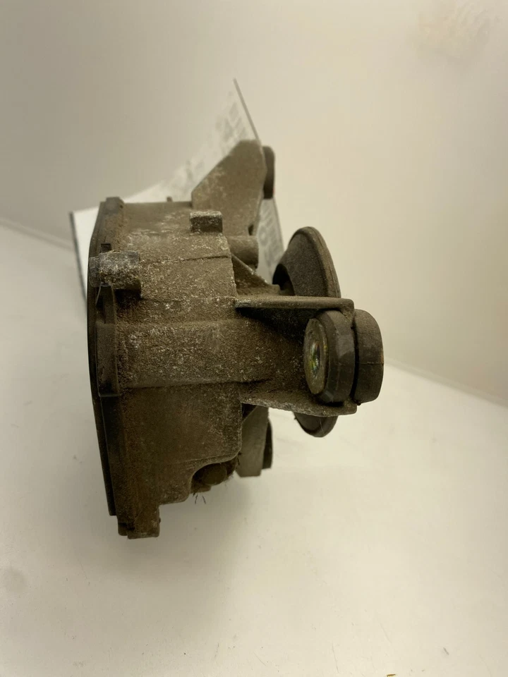 1998-2004 Chevrolet S10/ GMC S15 Windshield Wiper Motor 15036008 / 19151963 - Image 2 of 4