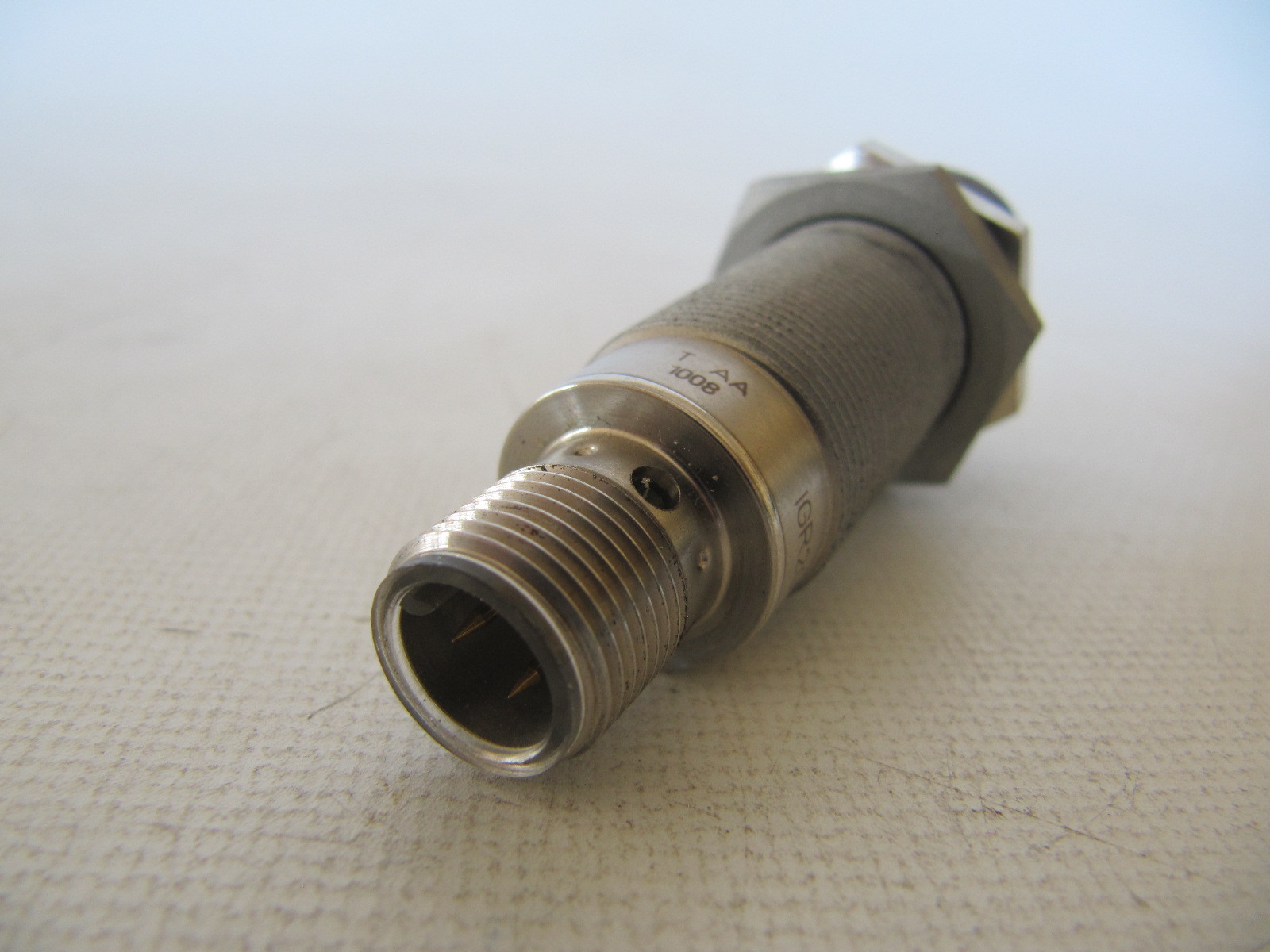 (NEW) IFM Efector Inductive Proximity Sensor IGR200