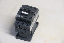 Occasion : Contacteur de puissance SCHNEIDER ELECTRIC LC1D18FE7 Bobine 115Vac