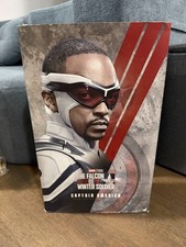 Hot Toys TMS040 Falcon Winter Soldier Captain America 1 6 Marvel