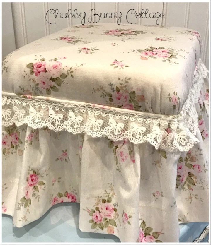 Shabby romantic cottage core Pink bouquet footstool - Image 4 of 4