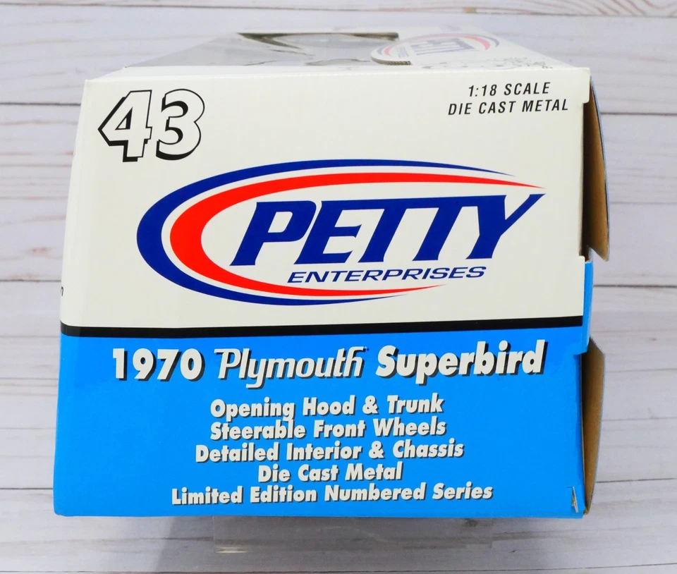RC2 Richard Petty 1970 Plymouth Superbird #43 Marc Times Racing News 1/18 - Image 4 of 4
