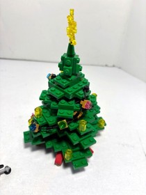 LEGO Christmas: Winter Toy Shop 10249 (2015) LOT B