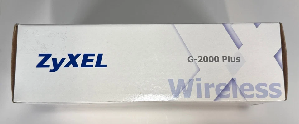 ZyXEL G-2000 54 Mbps 4-Port 10/100 Wireless G Router (G-2000PLUS) - Image 2 of 4
