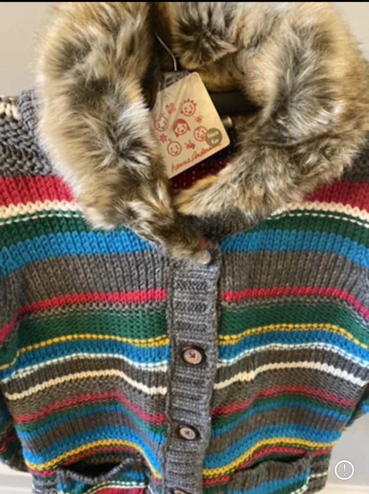 NOVA Jaqueta Suéter Hanna Andersson Meninas Tamanho 10 Listrada Espanador Acabamento de Pele Sintética - Imagem 2 de 4