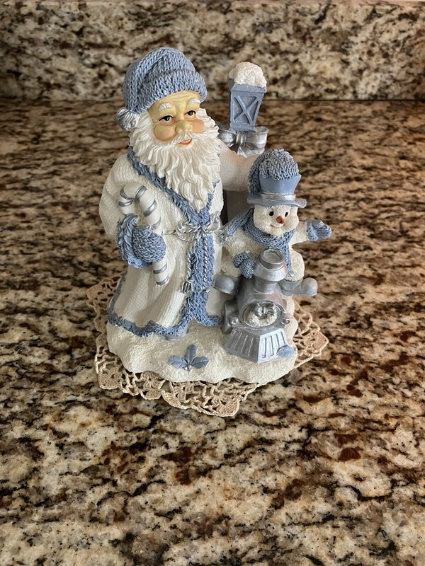 Encore Snow Buddie "Santa 8" W/Buddy On Train" #94281