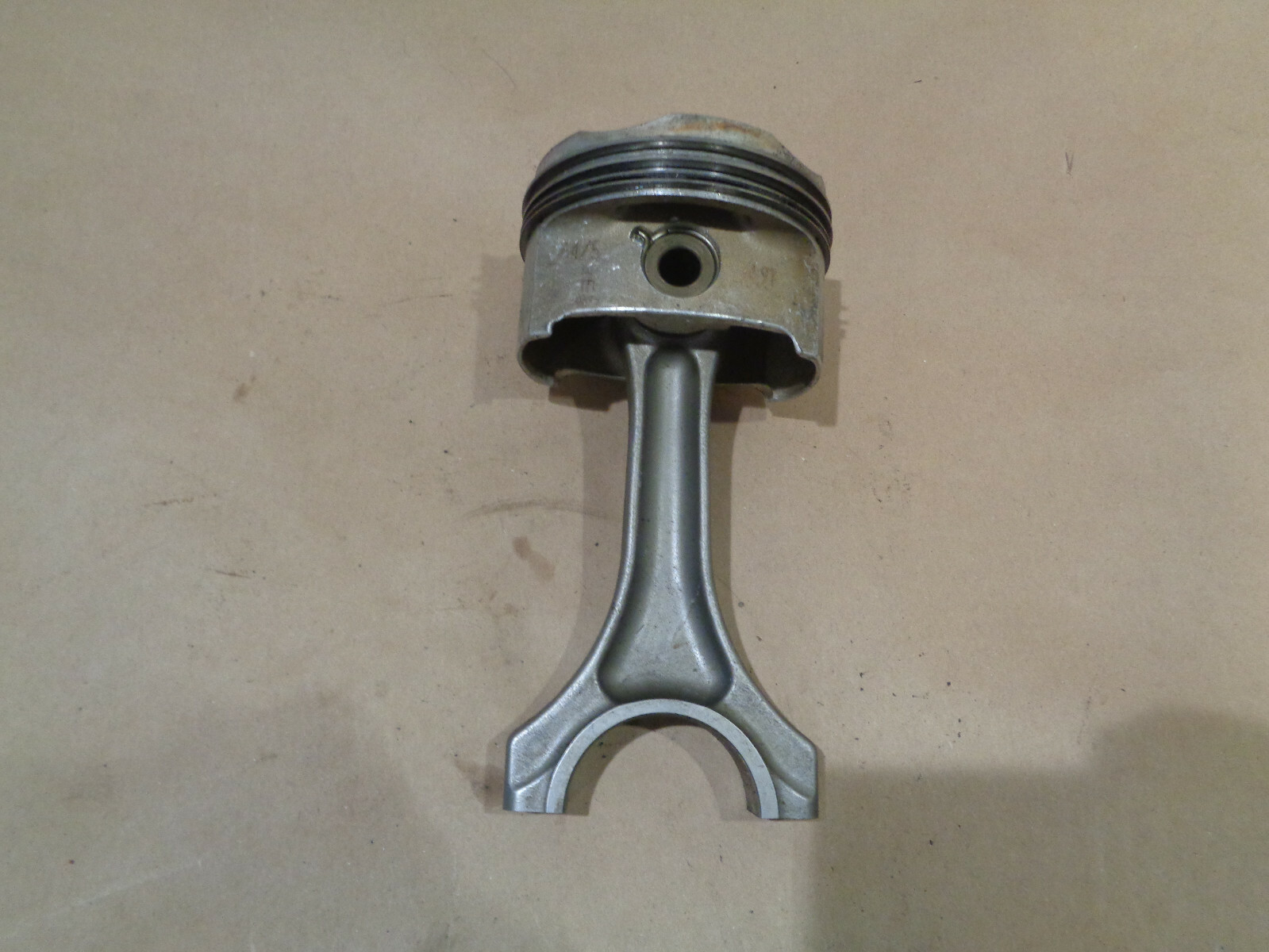Ferrari 355 - Piston & Con Rod -No Con Rod Cap - P/N 159141