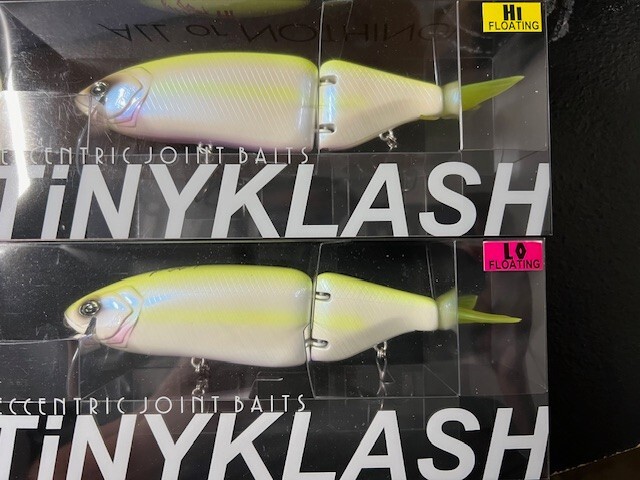 DRT クラッシュゴースト Hi (Mid) スペクター DRT／KLASH9 Hi