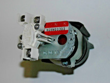 SWITCH,SELECTOR-3 POSITION,CROUSE-HINDS,EXPLOSION PROOF,600 VAC SEALED -SURPLUS-