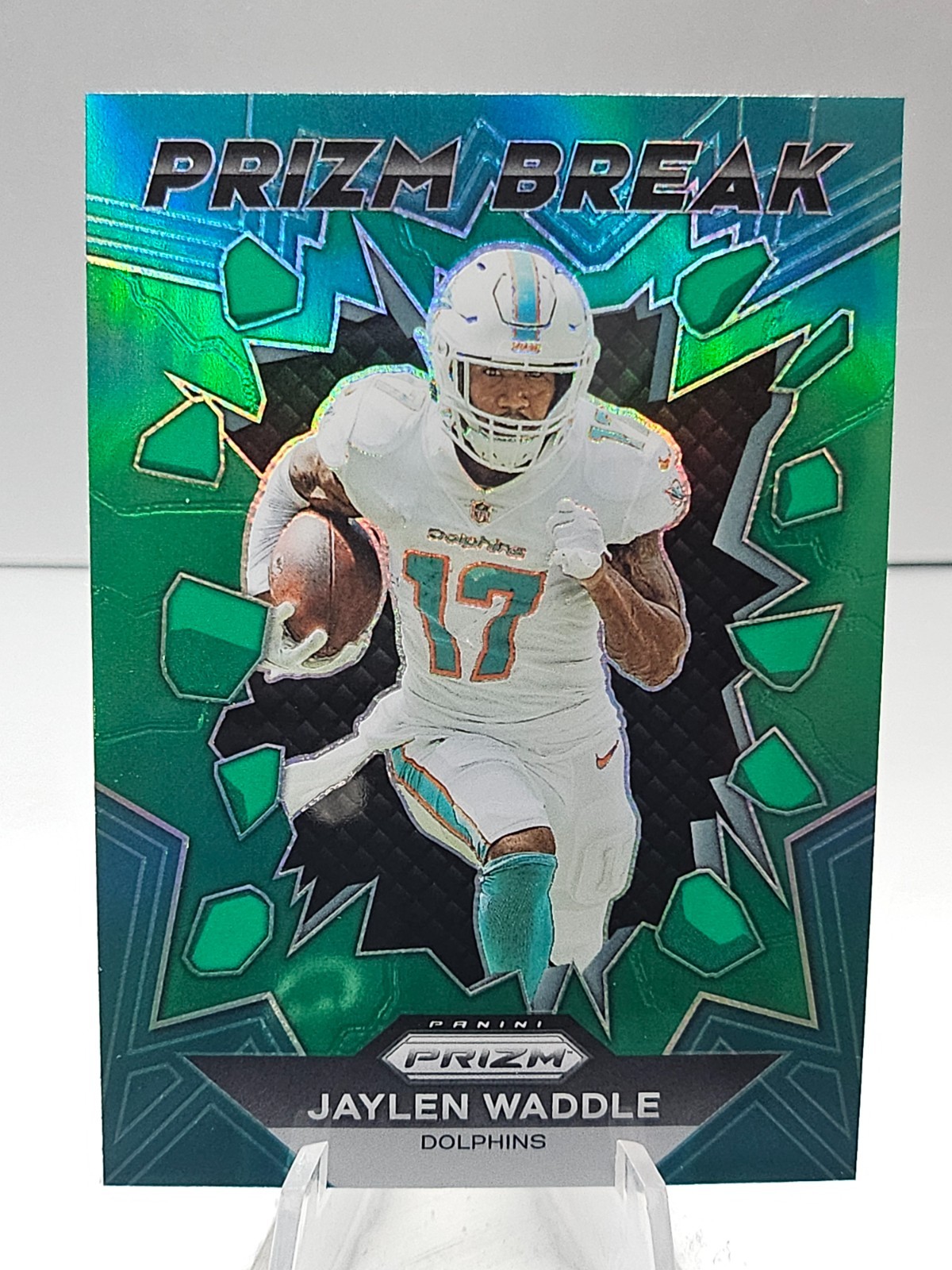 2023 Panini Prizm #PB-7 Jaylen Waddle Prizm Break Prizms Green Miami Dolphins