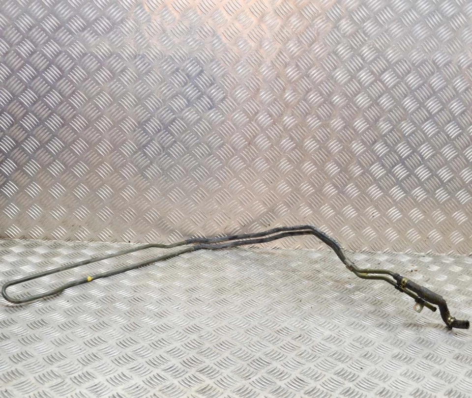 Tubo de refrigeración de aceite turbo Dodge Stealth R/T 3.0 gasolina 235 kW 1993 Foto 2 de 4