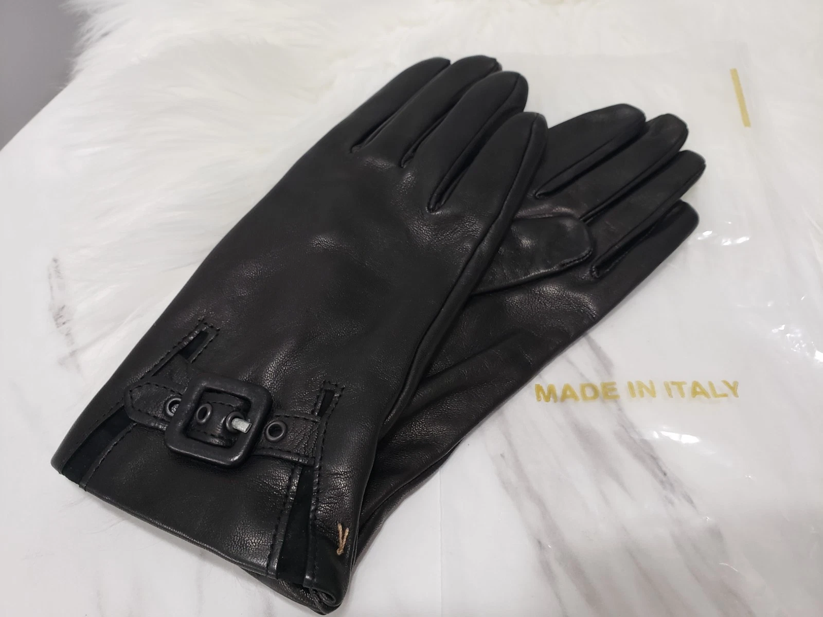 SIZE 7 Vintage Italian Leather Gloves Silk Lined Womens driving buckle gothic