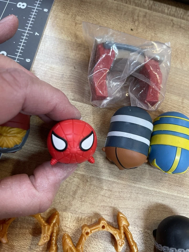 Disney Tsum Tsum Lote de 5 Marvel Thanos Spiderman Ghost Rider Nick Fury Star Foto 4 de 4