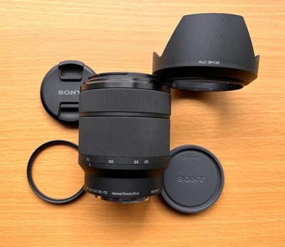 Sony FE 28-70mm F3.5-5.6 OSS E Mount Lens Excellent Condition Accessories