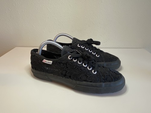 lace superga
