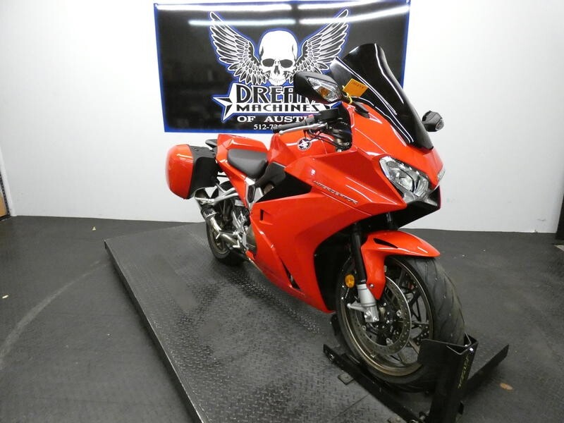 2015 Honda Interceptor DLX Deluxe VFR800FD  Dream Machines of Austin  2015 Honda Interceptor DLX Deluxe VFR800FD  141 Miles