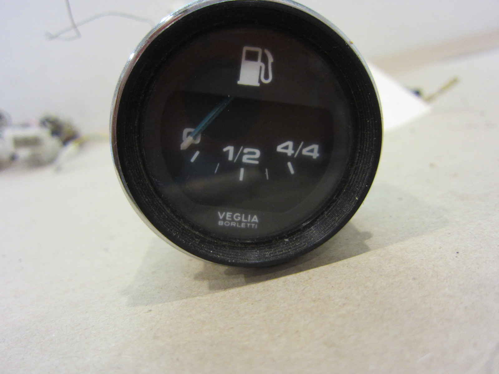 Ferrari 308 - Fuel Level Indicator Gauge Part# 116958
