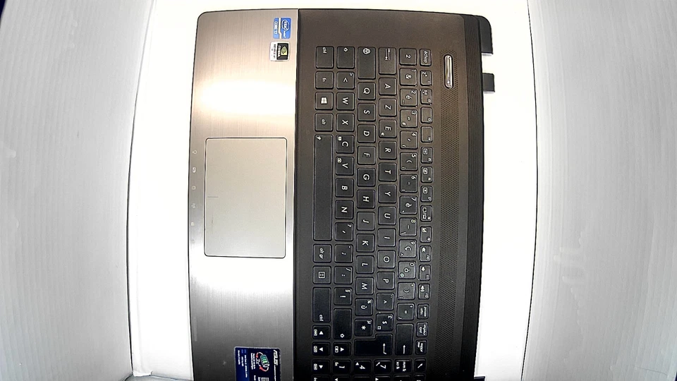 Asus R700 repose main avec clavier et trackpad - Photo 2/4
