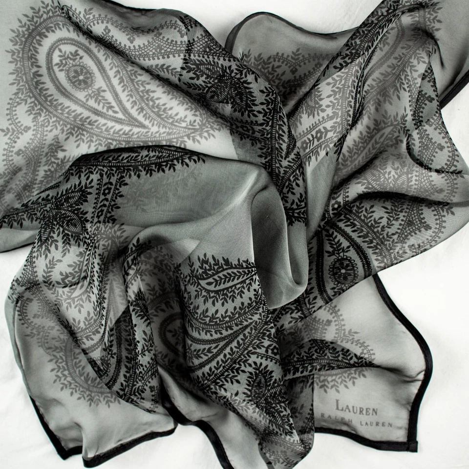 Bufanda cuello cuadrado seda cachemira negra gris vintage Ralph Lauren 17,5 x 16 Foto 4 de 4