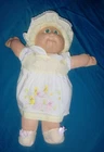 Cabbage Patch Kids 1985 OK HM 2 lemon  single pony green eyes blue signature