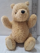 Gund Classic Winnie the Pooh Bear Jointed Plush Stuffed Animal Disney 8" Seated