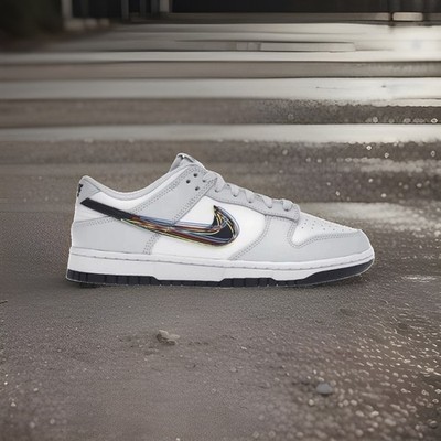NIKE DUNK LOW 3D SWOOSH - EU-GRÖẞE: 44. US-GRÖẞE: 10 - NEU/OVP