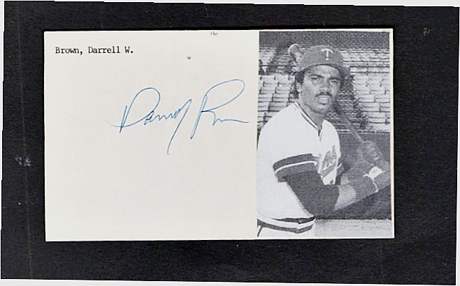 1983/84 DARRELL BROWN TWINS AUTOGRAPHED  3X5 CARD W/ PHOTO