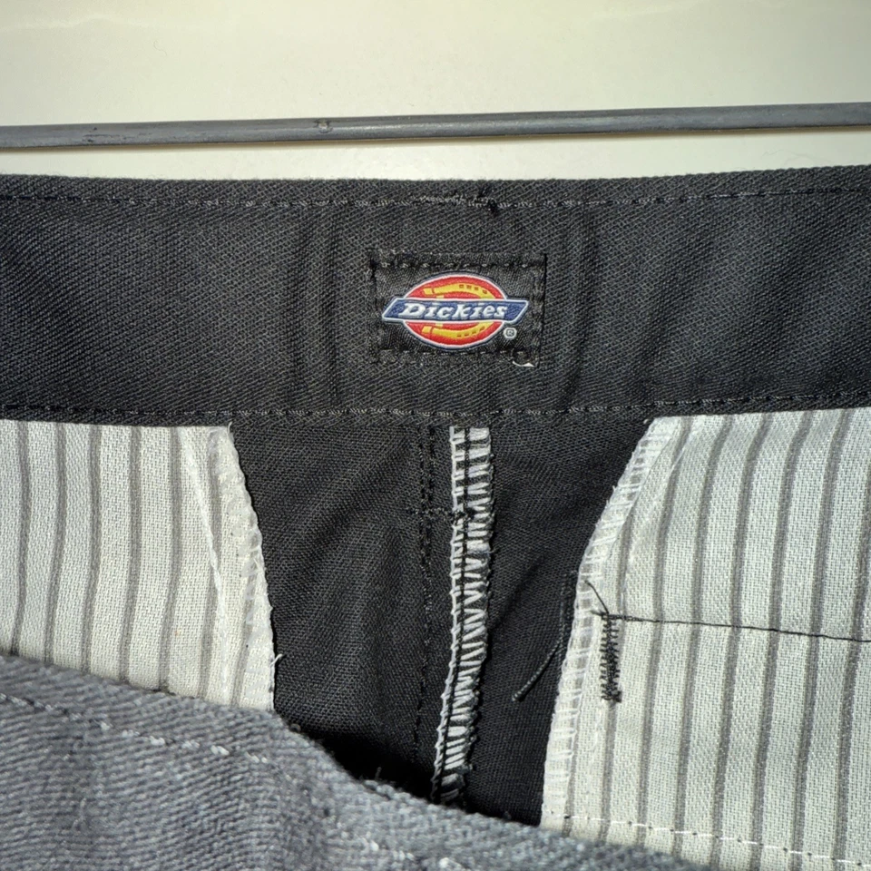 Nuevo con etiquetas Panel frontal plano Dickies para niños ajuste clásico pierna recta fácil cuidado negro talla:18 Foto 3 de 4
