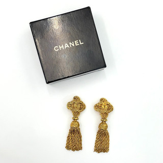 Auth Chanel Coco Fringe GP Earrings 94A engraved W/Box BA070526