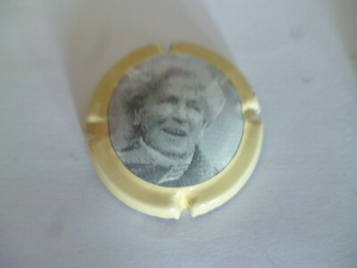Champagnerkapsel, ROEDERER, Frau Roederer, cremefarbene Kontur, nicht gelaufen