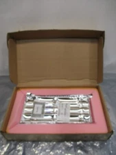 1 Lot of 32 Amphenol TCS 380-5181-200 Board to Board Mezzanine Connectors,108373