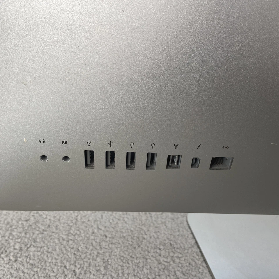 Apple Imac Mid 2011 Used 21.5 inch Intel Core i5 4GB RAM Keyboard and Mouse - Image 3 of 4