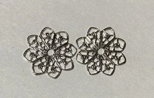 50x Rhodium Plate Filigree Flower stamping-Jewelry Making Findings Vintage-8/10"