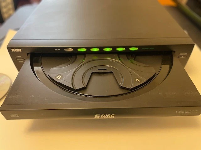 RCA RP-8065A CD Changer- 5 CD Player HiFi Stereo Carousel -NO Remote - *Tested* - Image 2 of 4