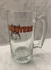 Hooters Restaurant Nostalgia 24oz Beer Mug, Glass, Collectible, Vintage, New