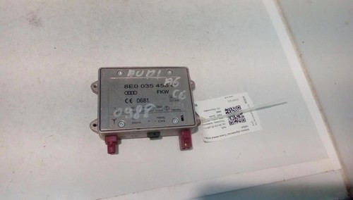 AUDI A6 4F2, C6 Antennenverstärker  8E0035456C 2.97 Diesel 2006 28622800