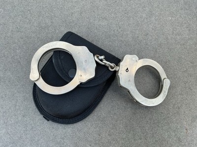 Vintage Peerless Handcuffs Patent 15311451 1872857 1930s