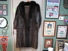 Beautiful Ladies Long Hair  Beaver Full Length Coat W/ Fox Fur Collar Large Mint
