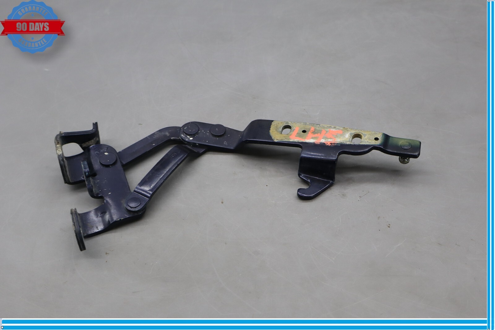 03-19 Maserati Quattroporte M139 GranCabrio Left Side Hood Hinge Bracket Oem
