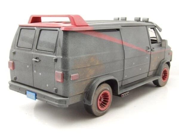 Greenlight 13567 GMC Vandura 1983 A-Team Van grau-schwarz 1:18 Modellauto - Bild 2 von 4